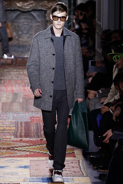 Look 37